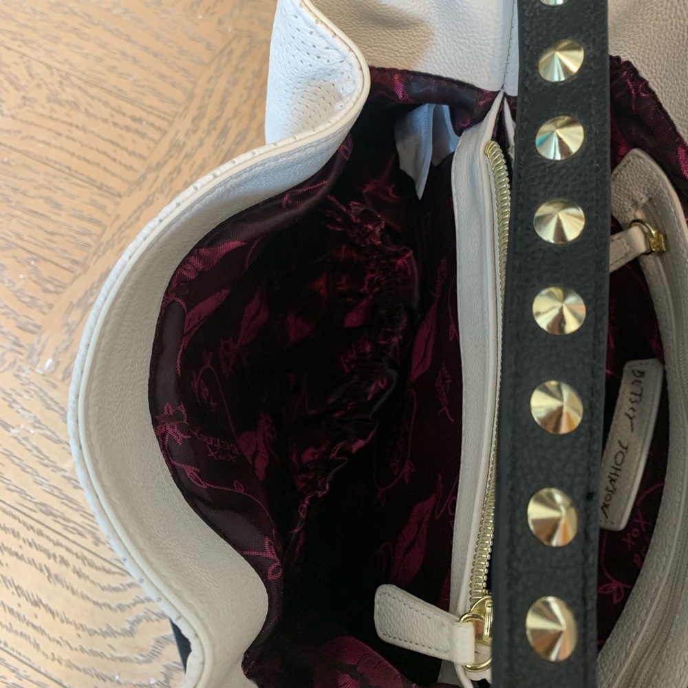 Betsey Johnson Purse - Picture 8 of 8